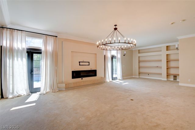 7686 Gossamer Wind Street, Las Vegas, NV 89139