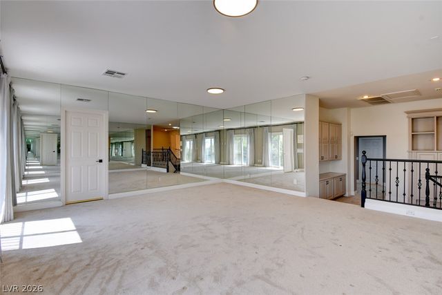 7686 Gossamer Wind Street, Las Vegas, NV 89139