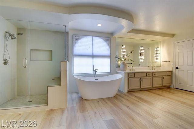7686 Gossamer Wind Street, Las Vegas, NV 89139