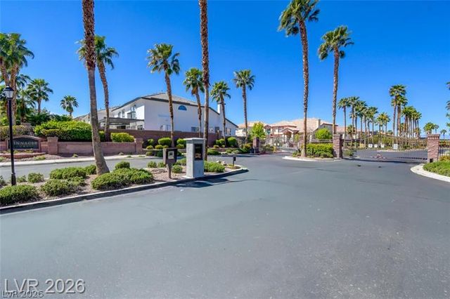 7686 Gossamer Wind Street, Las Vegas, NV 89139