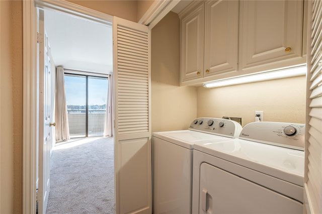 1801 Enterprise Avenue, League City, TX 77573