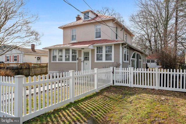 8832 DAYTON AVE, North Beach, MD 20714