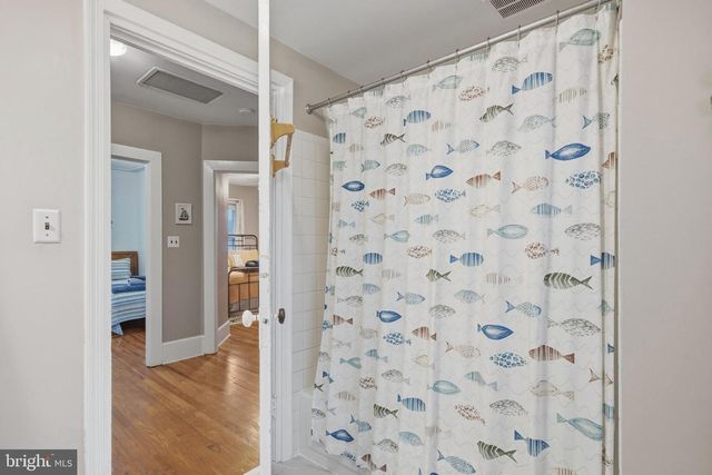 8832 DAYTON AVE, North Beach, MD 20714