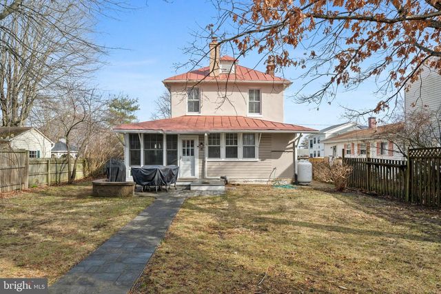 8832 DAYTON AVE, North Beach, MD 20714