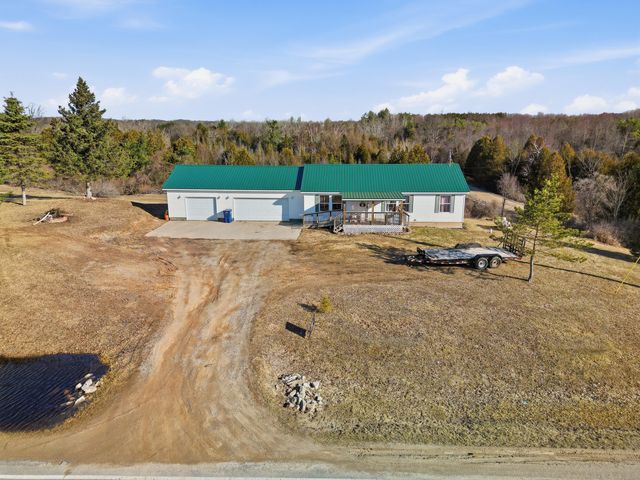 9026 W Coleman Road, Coldwater Twp, MI 48632