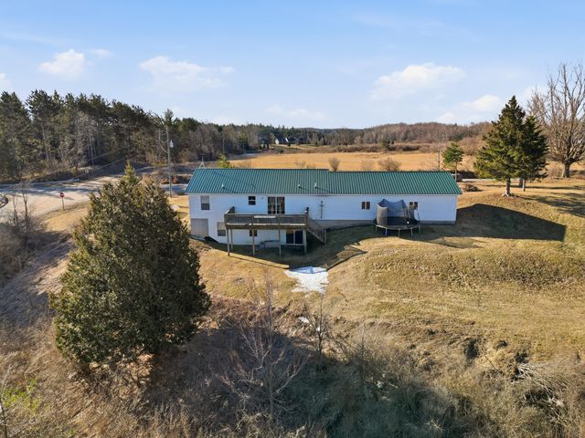 9026 W Coleman Road, Coldwater Twp, MI 48632