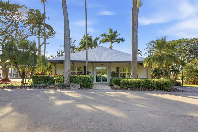 1801 N Krome Ave, Homestead, FL 33030