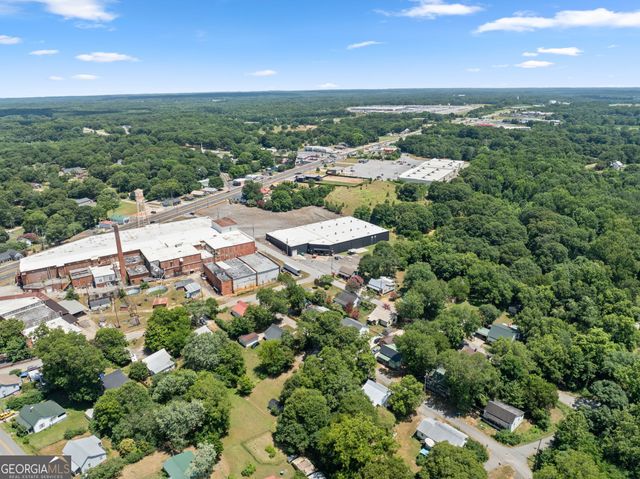 48 Chestnut Street, Commerce, GA 30529