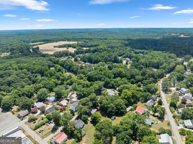 48 Chestnut Street, Commerce, GA 30529