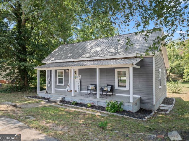 48 Chestnut Street, Commerce, GA 30529