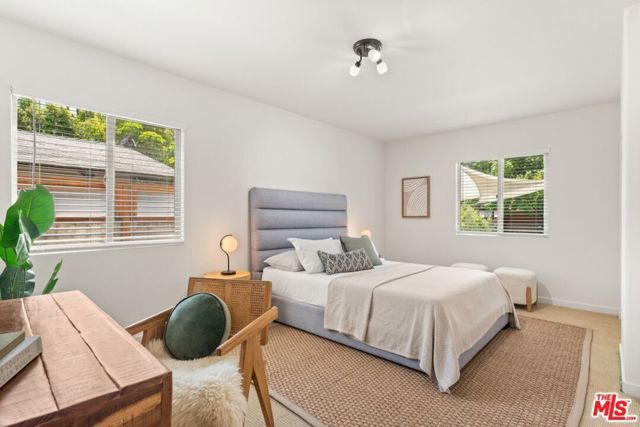 14830 Huston Street, Los Angeles, CA 91403