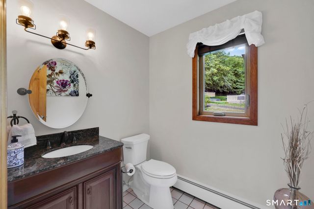 18 Harnish Lane, Wallingford, CT 06492