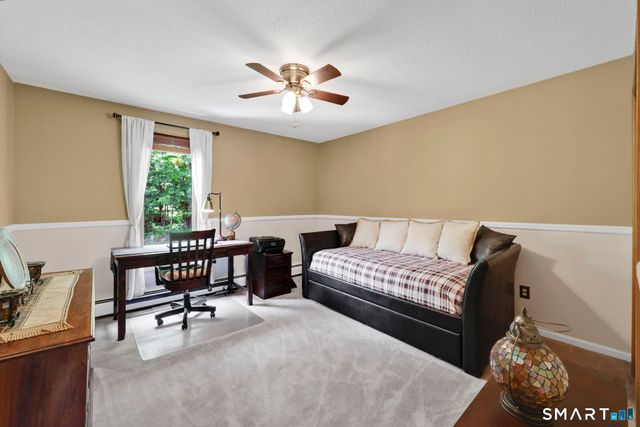 18 Harnish Lane, Wallingford, CT 06492