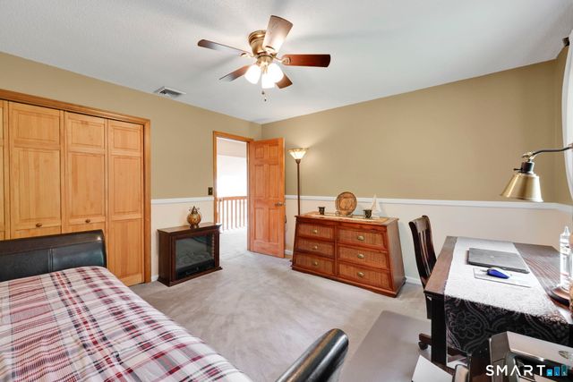 18 Harnish Lane, Wallingford, CT 06492