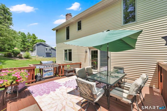 18 Harnish Lane, Wallingford, CT 06492