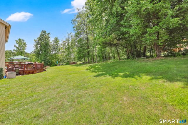 18 Harnish Lane, Wallingford, CT 06492