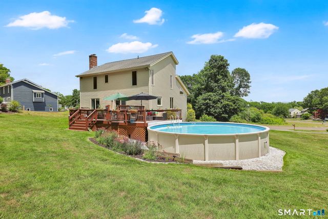 18 Harnish Lane, Wallingford, CT 06492