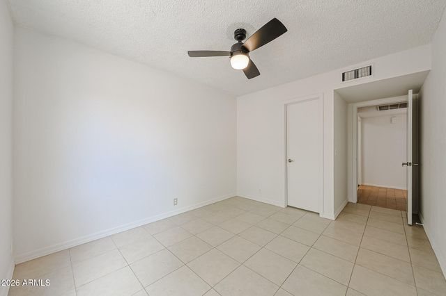 8940 W OLIVE Avenue 58, Peoria, AZ 85345