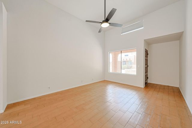 8940 W OLIVE Avenue 58, Peoria, AZ 85345