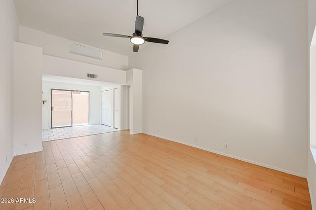8940 W OLIVE Avenue 58, Peoria, AZ 85345