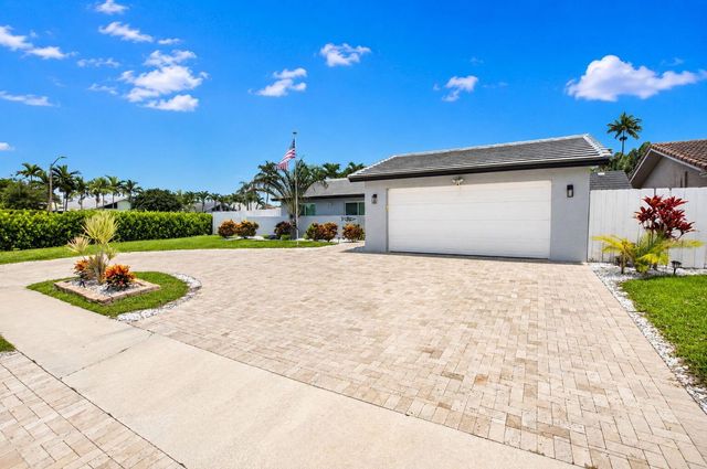 6521 Woodbury Road, Boca Raton, FL 33433