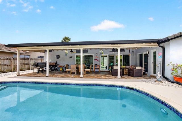 6521 Woodbury Road, Boca Raton, FL 33433