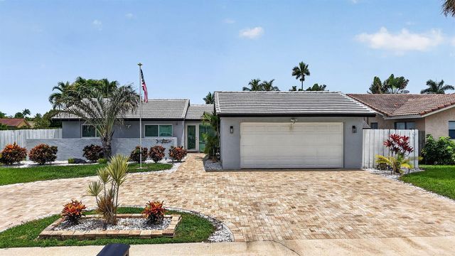 6521 Woodbury Road, Boca Raton, FL 33433