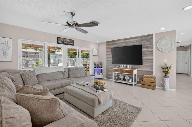 6521 Woodbury Road, Boca Raton, FL 33433