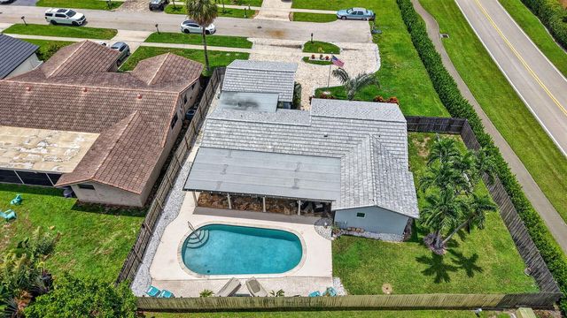 6521 Woodbury Road, Boca Raton, FL 33433
