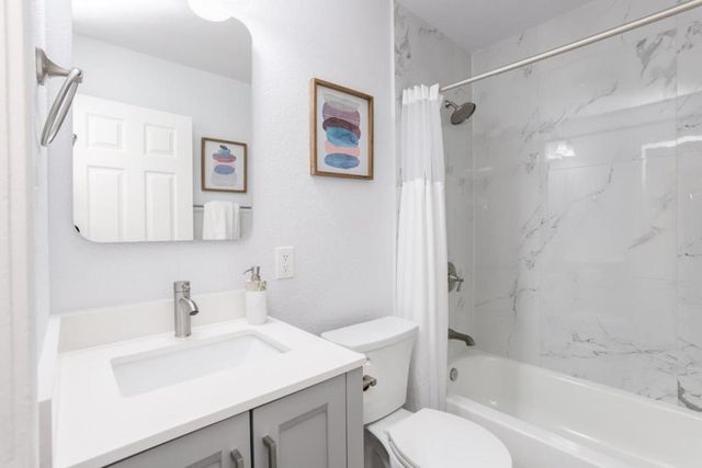 2904 El Sobrante Street, Santa Clara, CA 95051