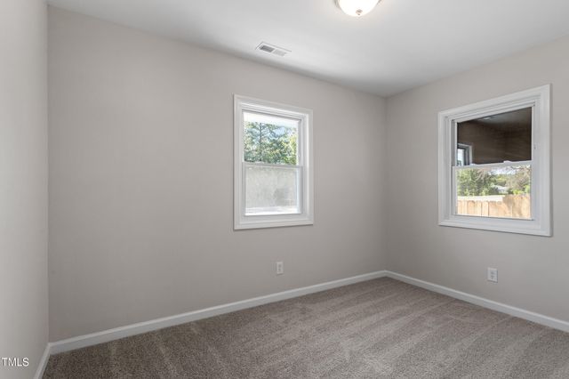 5033 Sunset Lake Road, Apex, NC 27539