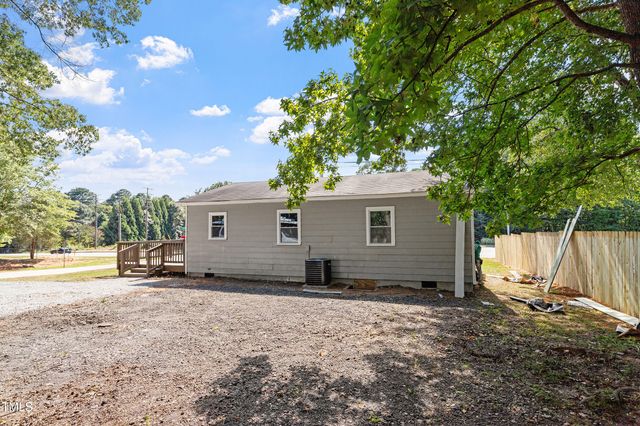 5033 Sunset Lake Road, Apex, NC 27539