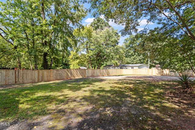 5033 Sunset Lake Road, Apex, NC 27539
