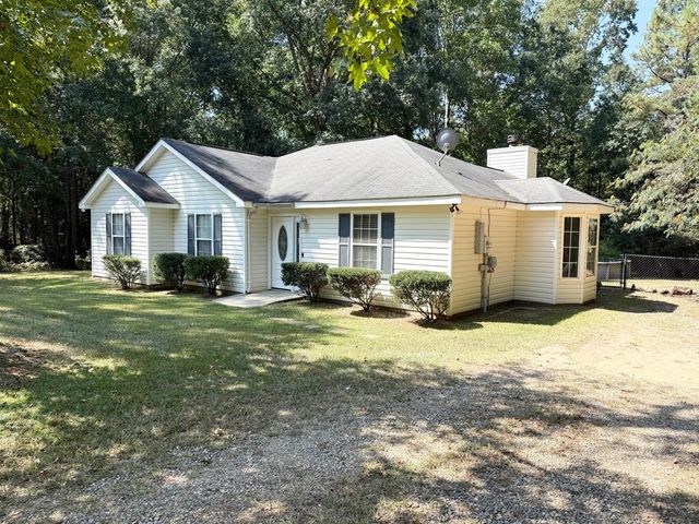 243 Pine Knoll Drive, Warm Springs, GA 31830