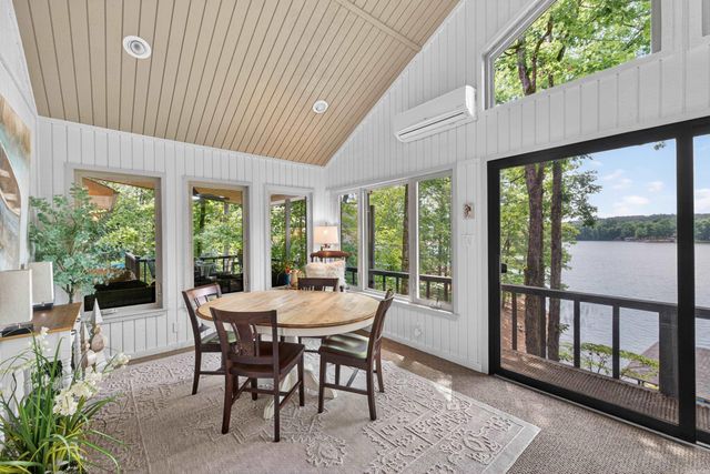 4 Ligadura Lane, Hot Springs Village, AR 71909