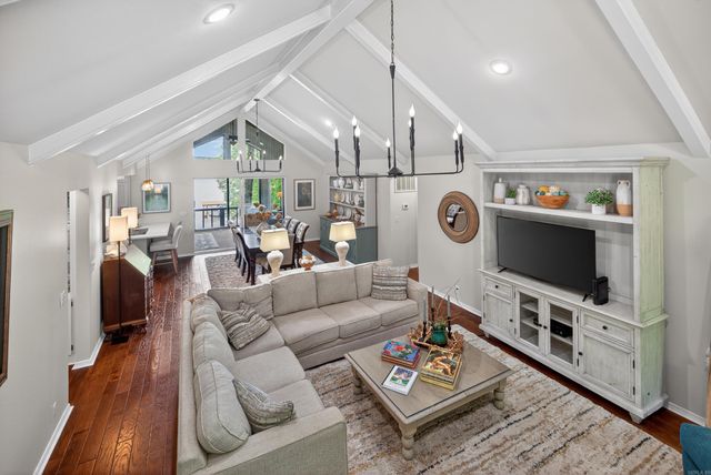 4 Ligadura Lane, Hot Springs Village, AR 71909