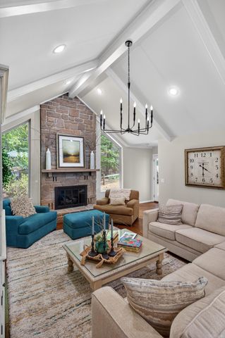 4 Ligadura Lane, Hot Springs Village, AR 71909