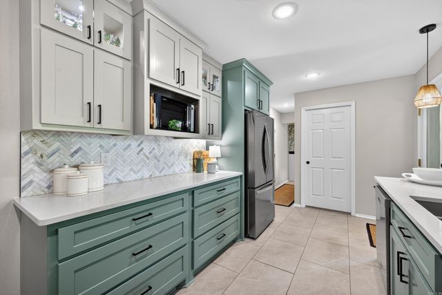 4 Ligadura Lane, Hot Springs Village, AR 71909