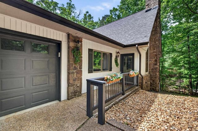 4 Ligadura Lane, Hot Springs Village, AR 71909
