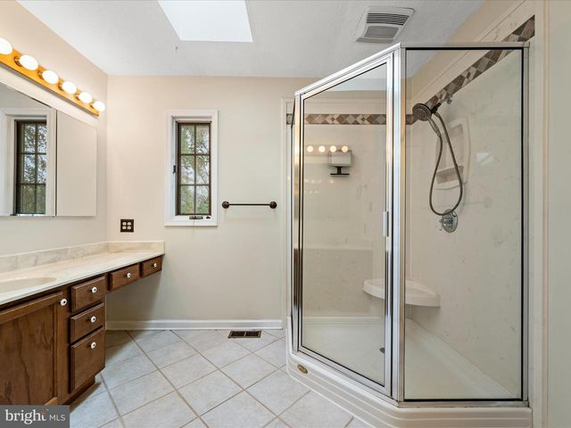 252 PUNKIN RIDGE DR, Clear Brook, VA 22624