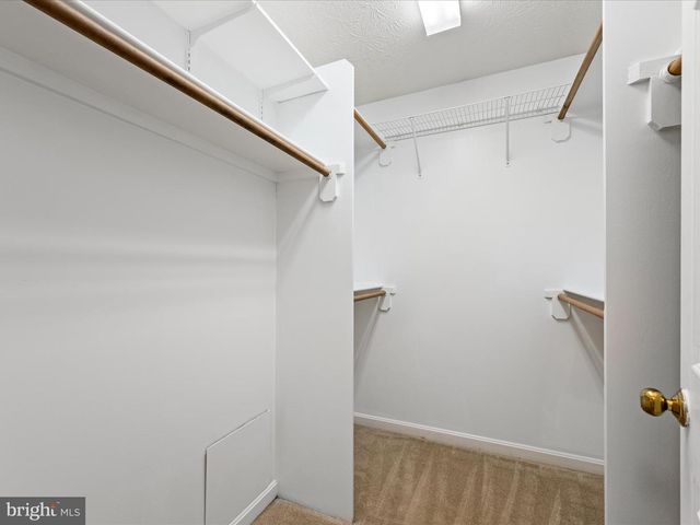 252 PUNKIN RIDGE DR, Clear Brook, VA 22624