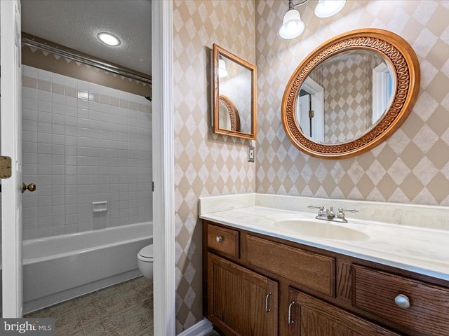 252 PUNKIN RIDGE DR, Clear Brook, VA 22624