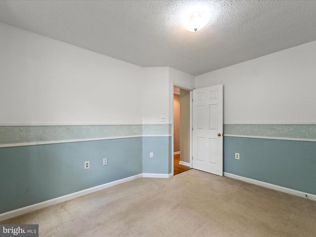 252 PUNKIN RIDGE DR, Clear Brook, VA 22624