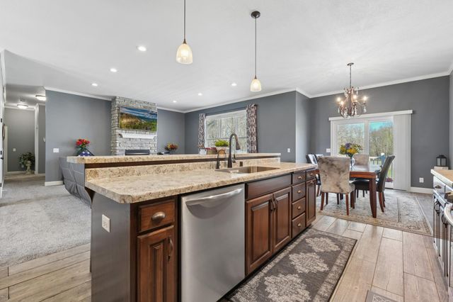 21530 Nightingale Street NW, Cedar, MN 55011