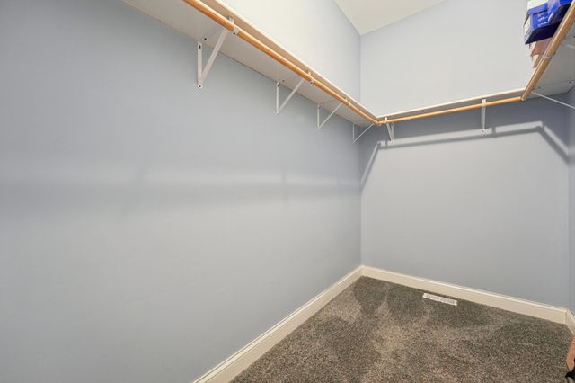 21530 Nightingale Street NW, Cedar, MN 55011