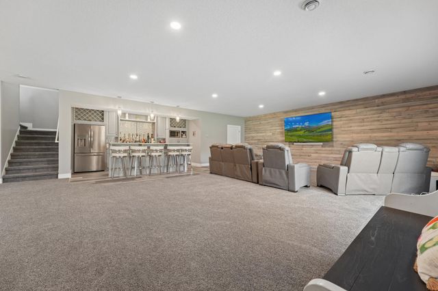 21530 Nightingale Street NW, Cedar, MN 55011