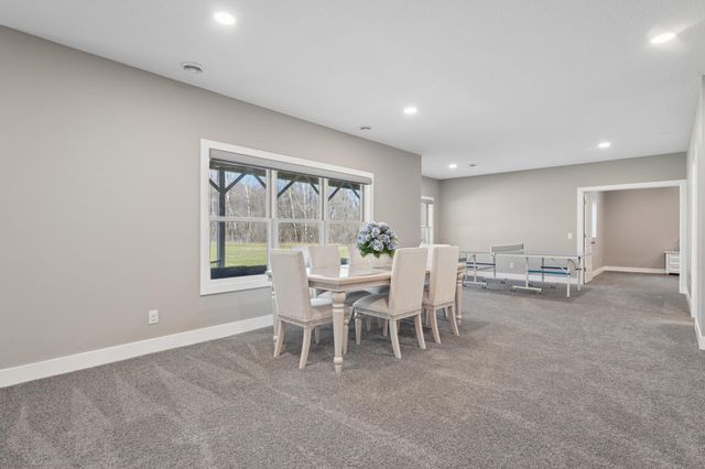 21530 Nightingale Street NW, Cedar, MN 55011