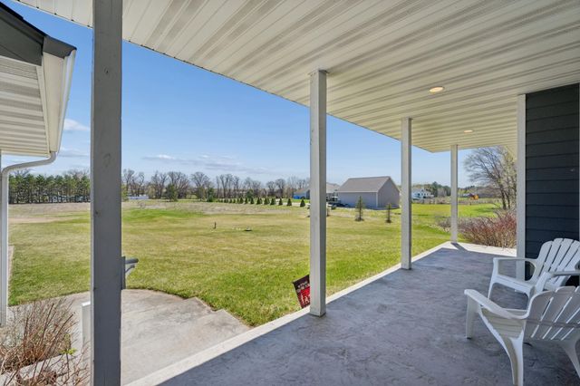 21530 Nightingale Street NW, Cedar, MN 55011