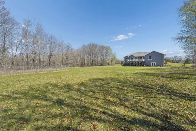 21530 Nightingale Street NW, Cedar, MN 55011