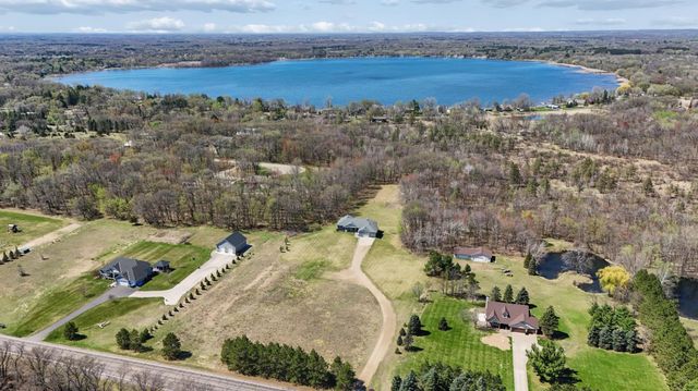 21530 Nightingale Street NW, Cedar, MN 55011